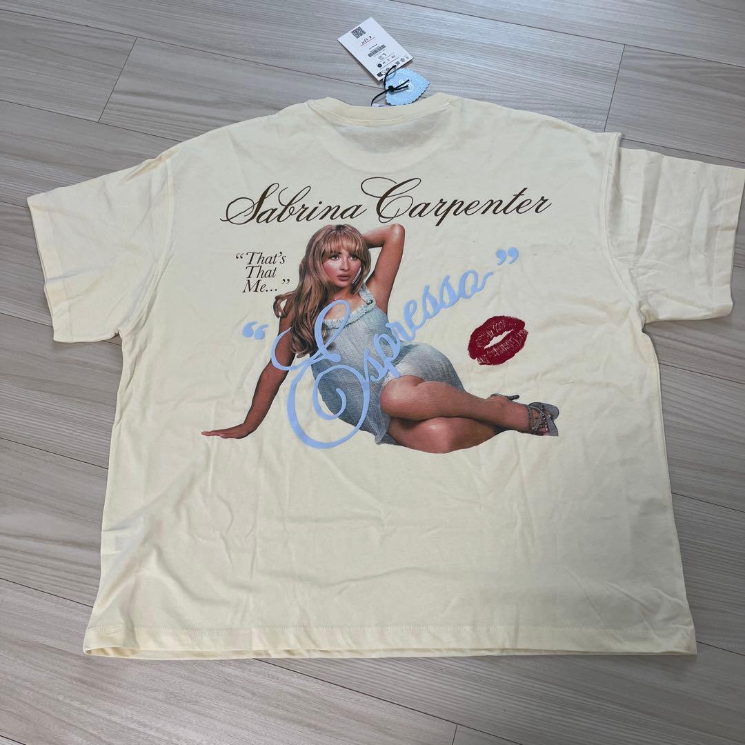 新品未使用】サブリナカーペンター tシャツ bershka ライブtシャツ