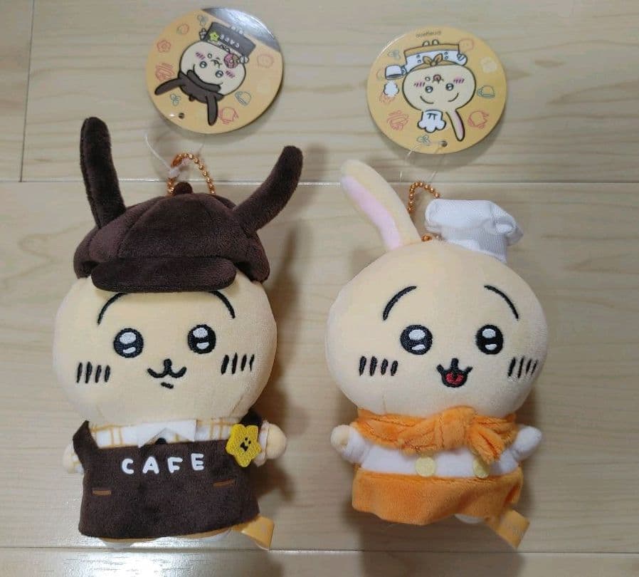ちいかわカフェのコックさんマスコットうさぎ