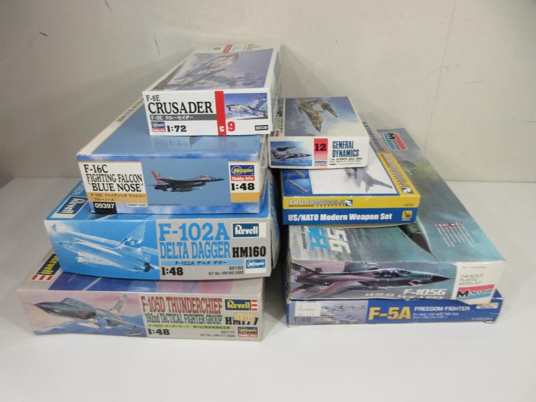 1201X【未組品/ジャンク】各メーカー 戦闘機プラモデル 8箱まとめて 1201X【未組品/ジャンク】各メーカー 戦闘機プラモデル 8箱まとめて