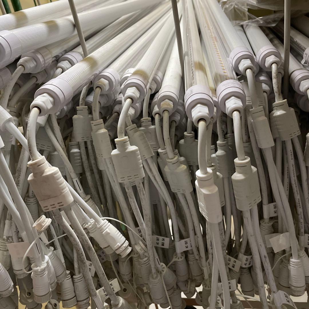 まゆ植物育成用LED蛍光灯 100本　 AGRO約120cm 22W 中古 まゆ植物育成用LED蛍光灯 100本 AGRO約120cm 22W 中古 まゆ植物