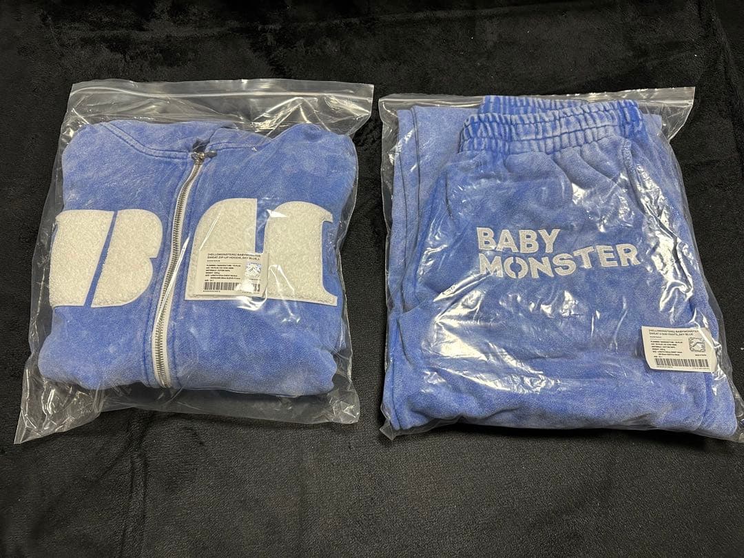 BABYMONSTER 青 ジップアップパーカーL＆スウェットパンツセット BABYMONSTER 青 ジップアップパーカーL＆スウェットパンツセット