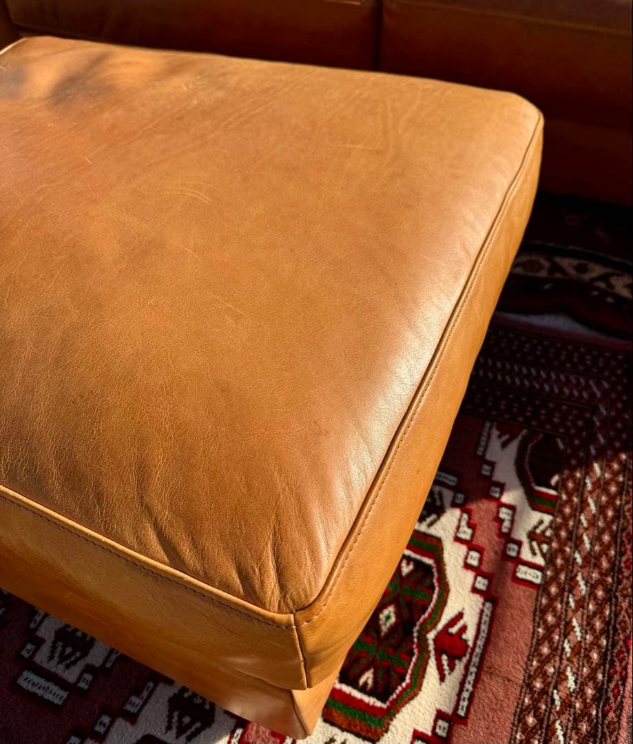 ACME FURNITURE フレスノ オットマン レザー キャメル