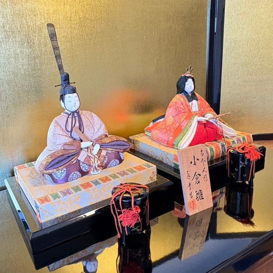 【真多呂作】男雛 女雛 セット/金屏風・飾台・台座・丸貝桶付き/送料無料