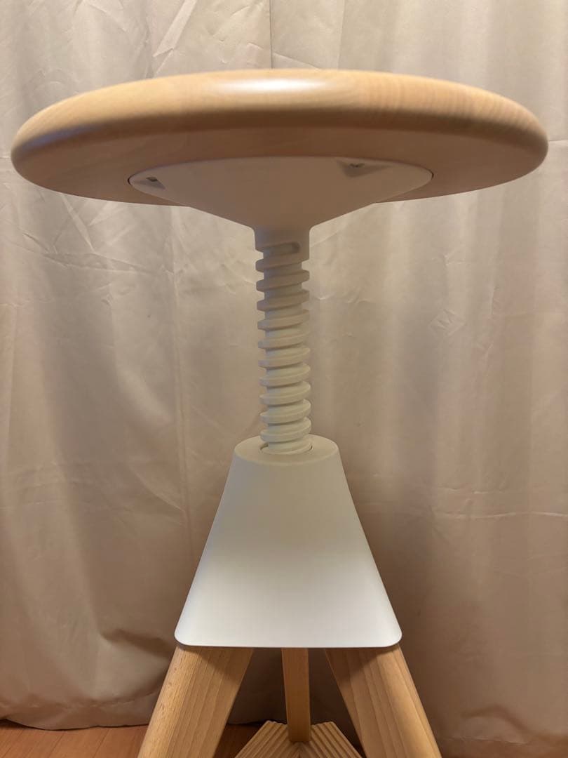 MAGIS 回転スツール Tom and Jerry 木製 チェア