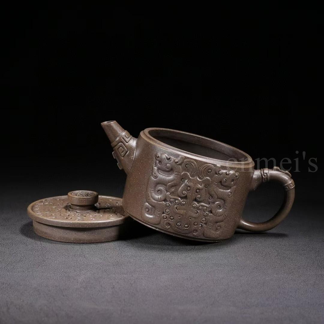 中国古美術・原鉱古銅泥龍鳳呈祥紫砂壺・底款：武陵芸人 蓋款：顧景舟