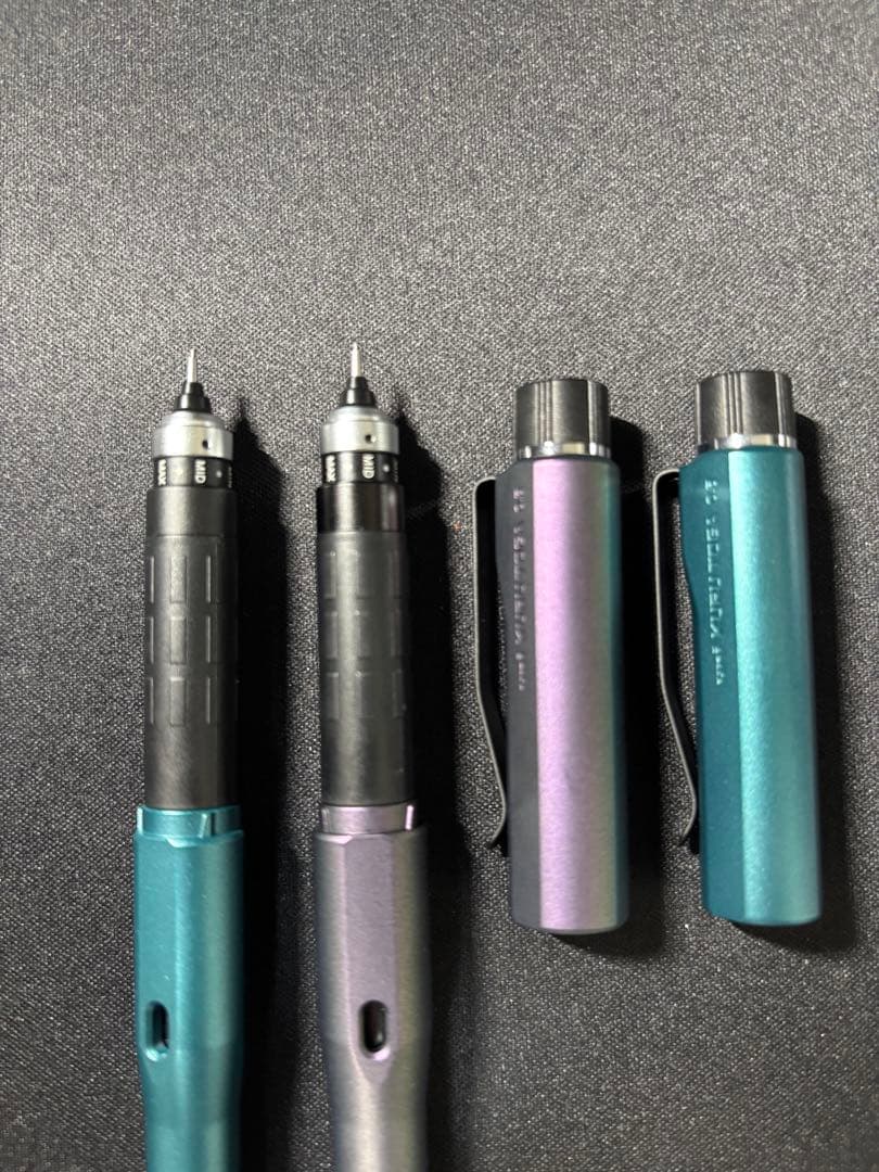 uni KURUTOGA DIVE グリーン、パープル2本セット　クルトガダイブ