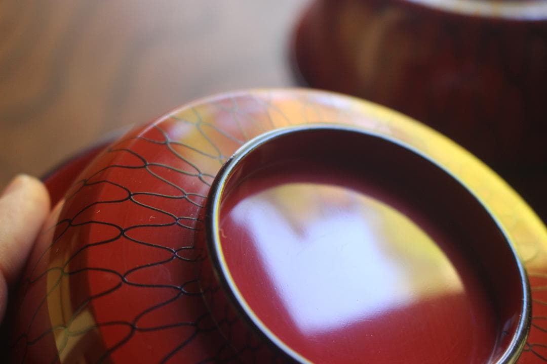 極小傷有！極上朱漆に風情ある網目文の映える大椀2点（