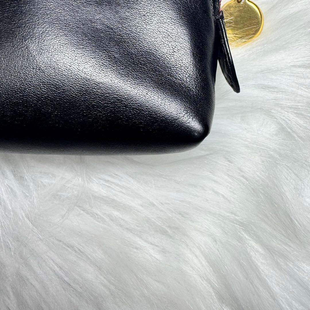 CHANEL シャネル　ケース　ポーチ　レザー　ブラック　黒　ビンテージ