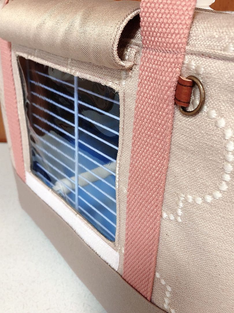 stinky-cider様出し入れ便利な遮光鳥かごキャリーバッグ災害避難用にも