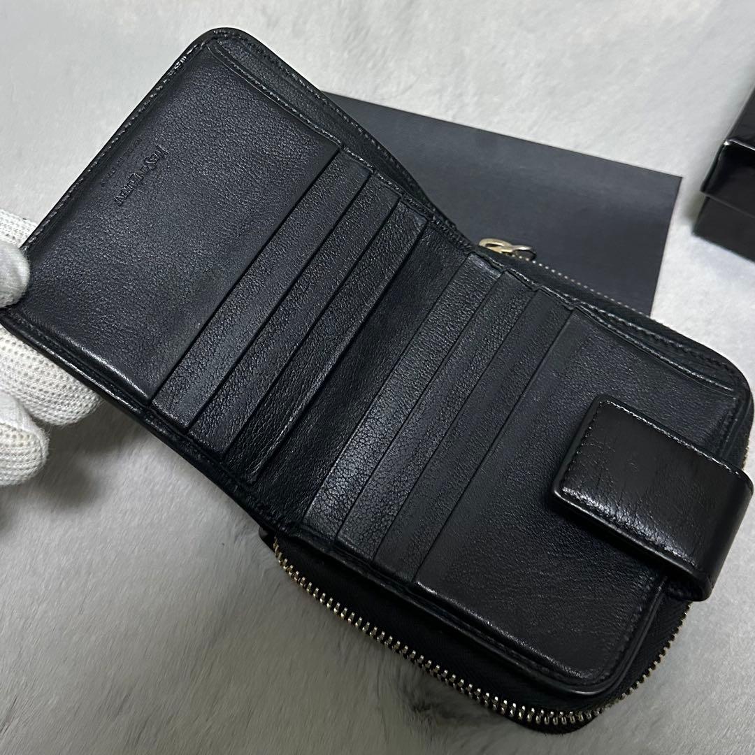 Yves Saint Laurent 折り財布　ラウンドファスナー　カサンドラ