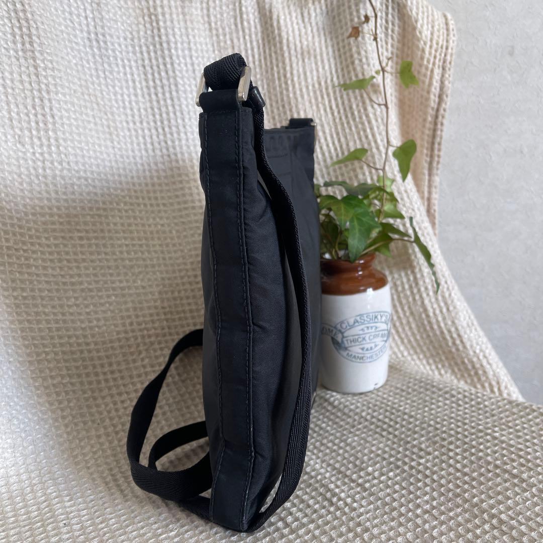 ◇ 良品 PRADAプラダ ショルダーバッグ サコッシュ ナイロン ブラック ◇