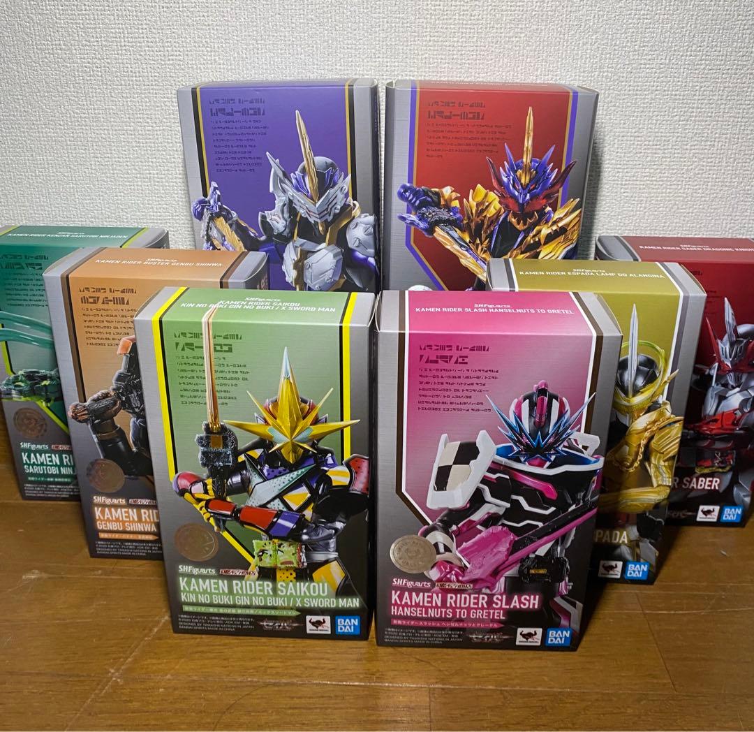 S.H.Figuarts 仮面ライダーセイバー 8種 まとめ売りセット 仮面