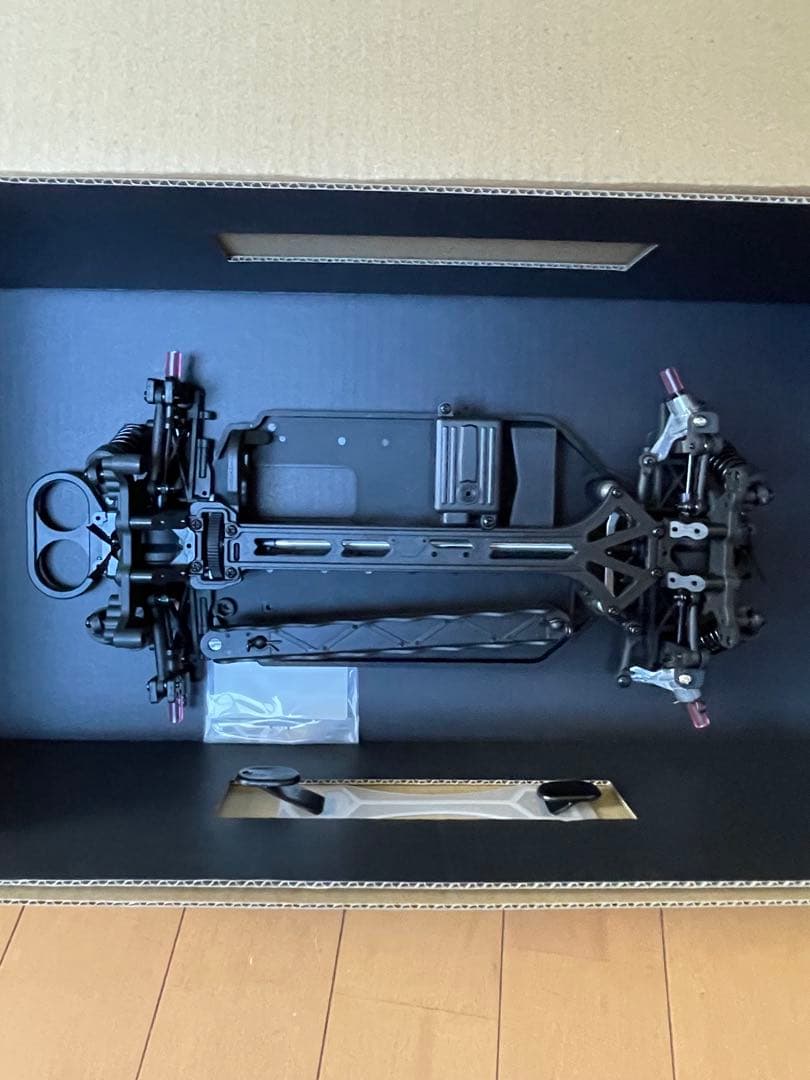 1/10 スバル　レガシィ（BC5)ツール•ド•コルスver. シャーシ組立済