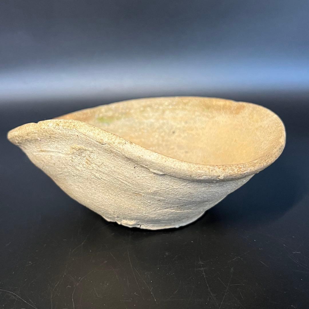 平安末期〜鎌倉初期 山茶碗｜茶道具 古陶 数寄者好み ビードロ景色◎古美術庵々 平安–鎌倉時代 古常滑 山茶碗 木箱付（794–1333CE） | 入蘆花