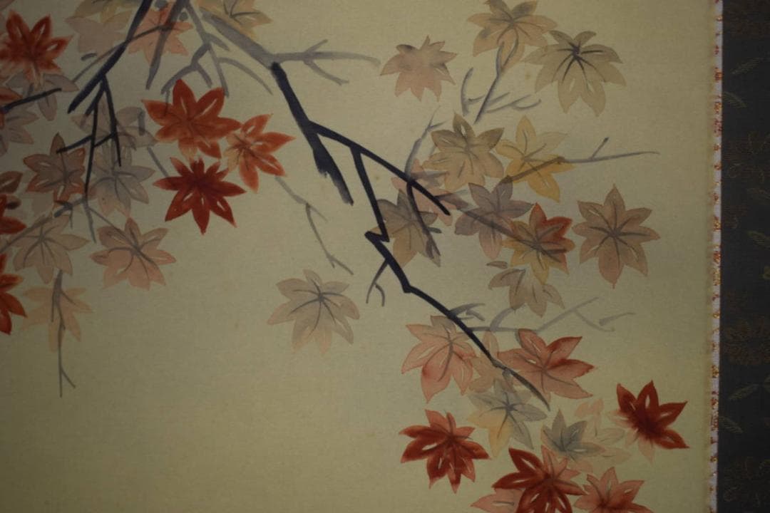 真作/三輪幸風/紅葉に山鳩図/桐共箱付/布袋屋掛軸HF-165