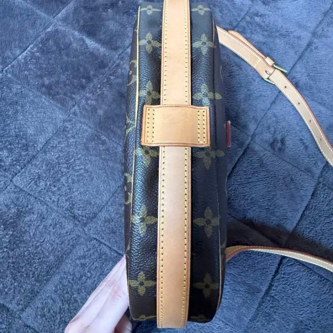 Louis Vuitton モノグラム ショルダーバッグ　ジュヌフィーユ