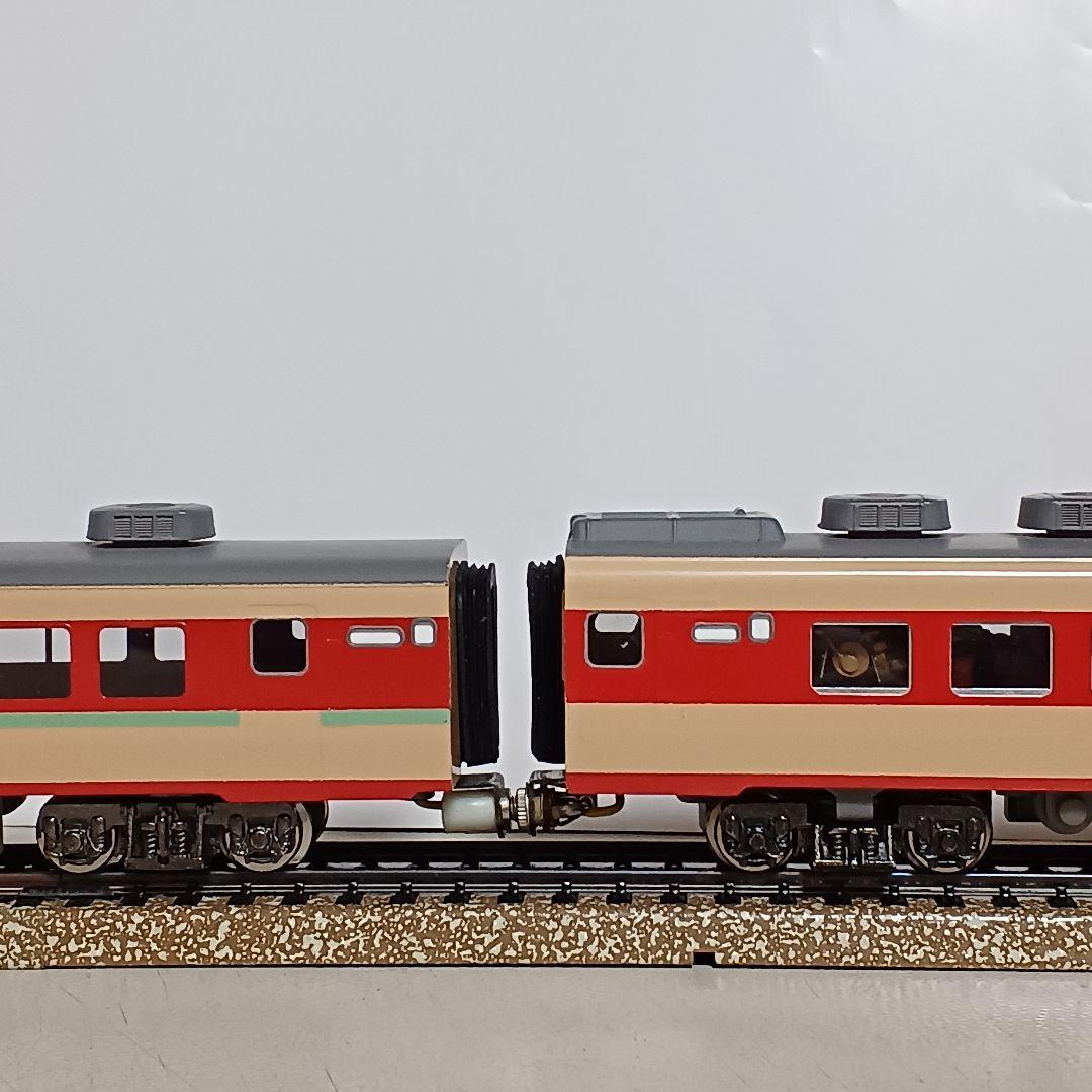 K*1様 急行用ディーゼル動車３輛編成 メルクリン交流３線式
