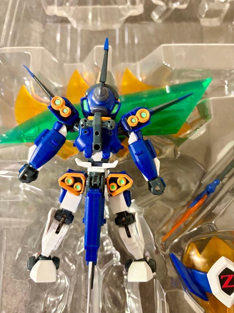 Zモード イカロス・ゼロ　イカロス・フォース　ダンボール戦機　LBX フィギュア