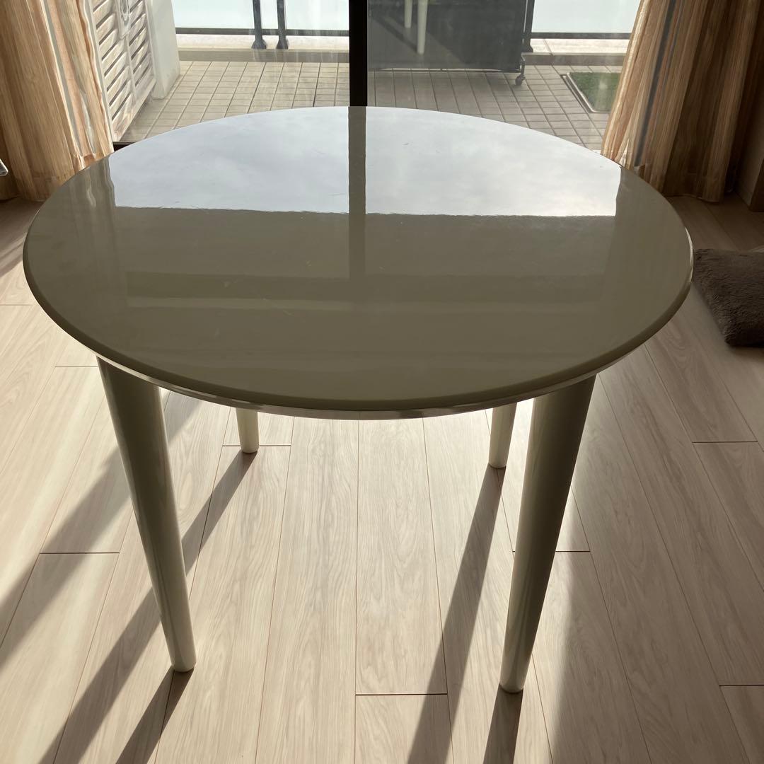 ホワイト丸テーブル