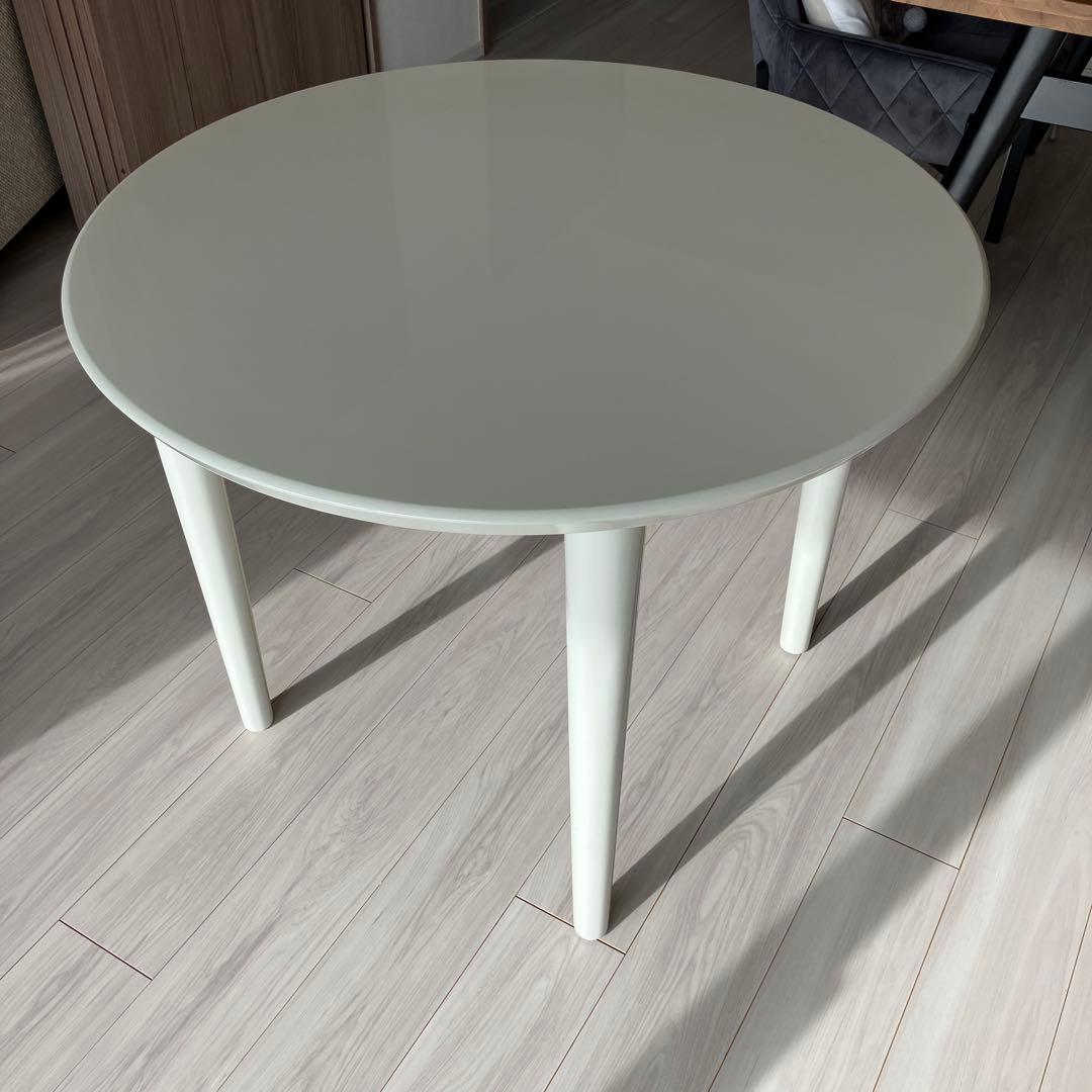 ホワイト丸テーブル
