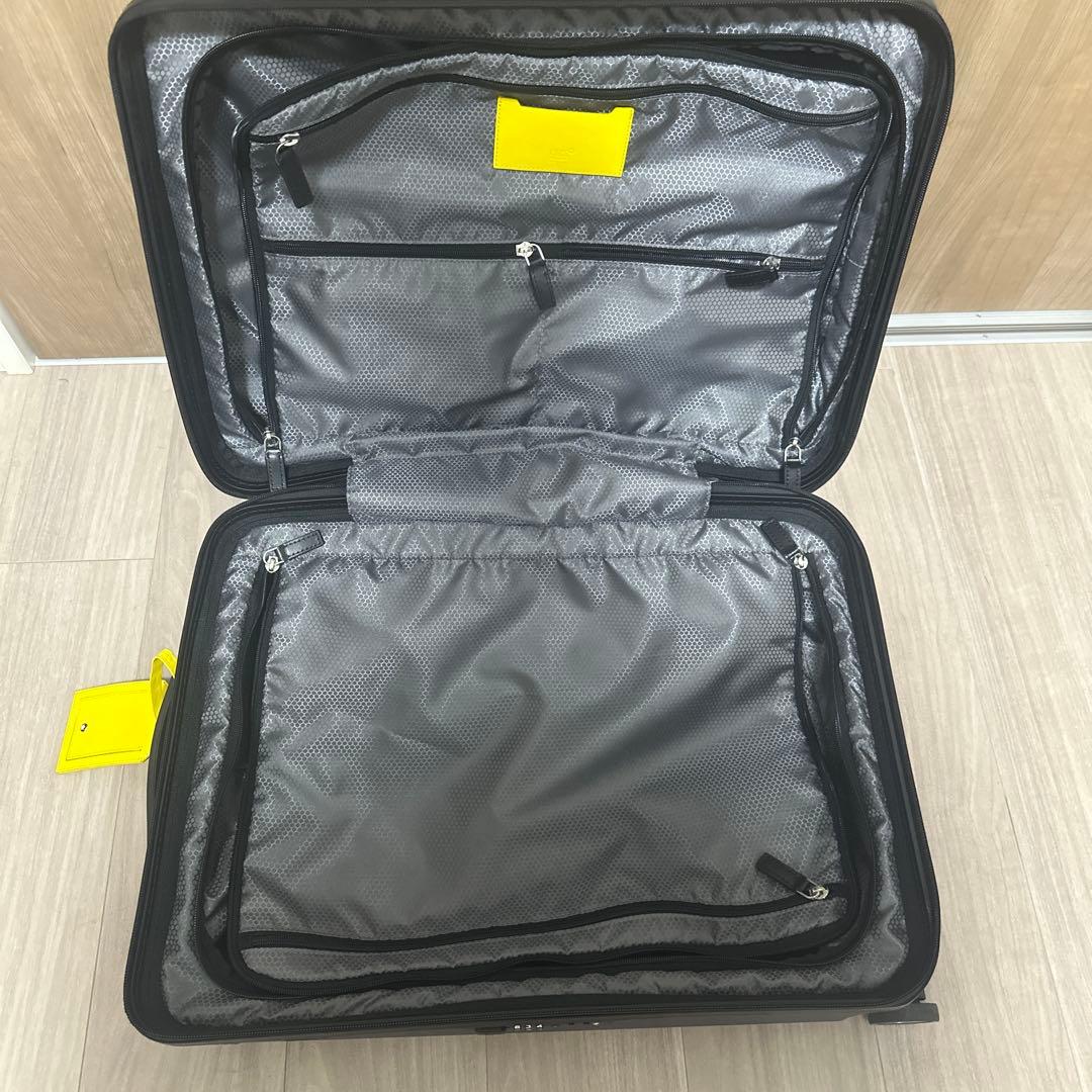 限定】モンブラン スーツケース ピレリコラボ 37L
