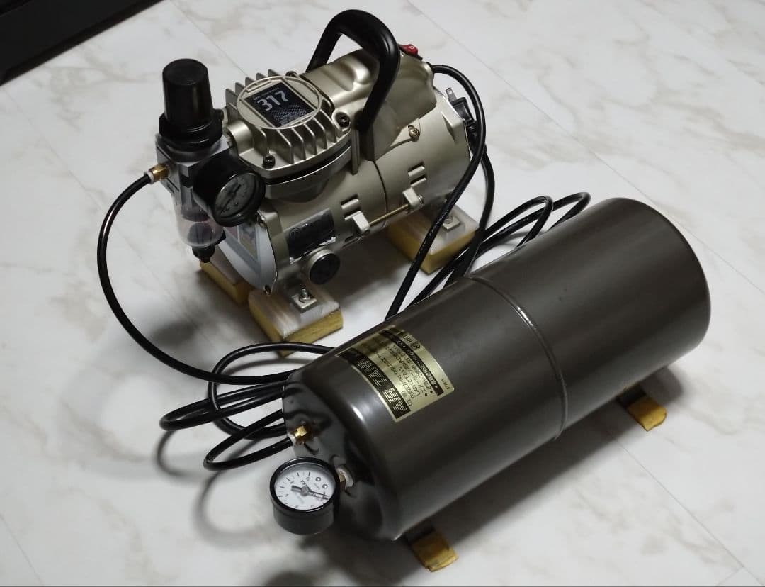 エアダスターにも WAVE 317 エアー コンプレッサー サブタンク付き エアダスターにも WAVE 317 エアー コンプレッサー サブタンク付き