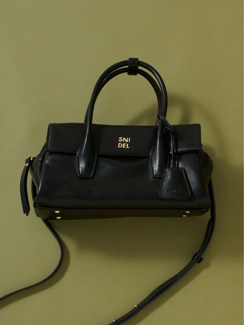 SNIDEL フラップボストンバッグ