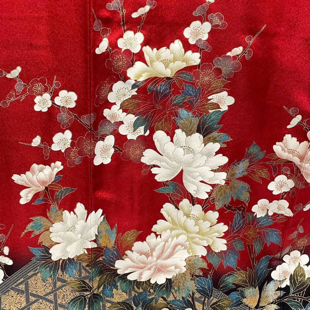 D773 振袖 松 牡丹 蝶々 金彩 正絹 着物 袷 極美品