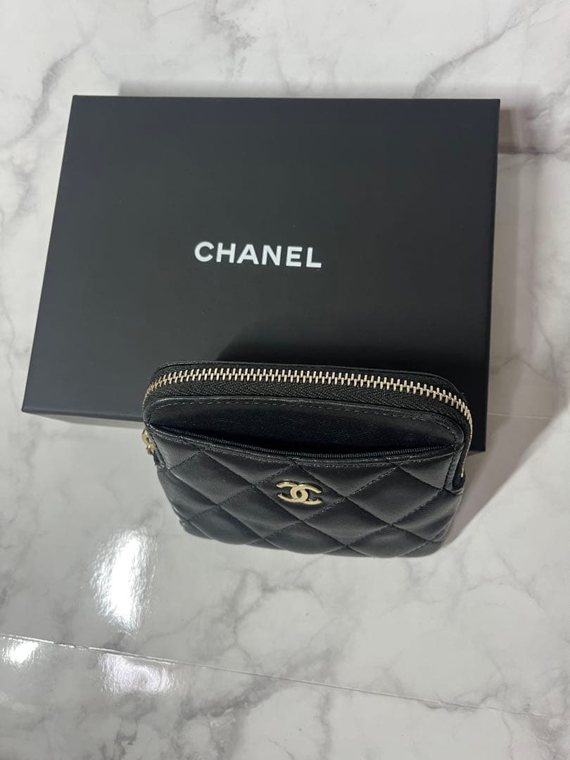 CHANEL ケース マトラッセ 黒 正規品 箱付き