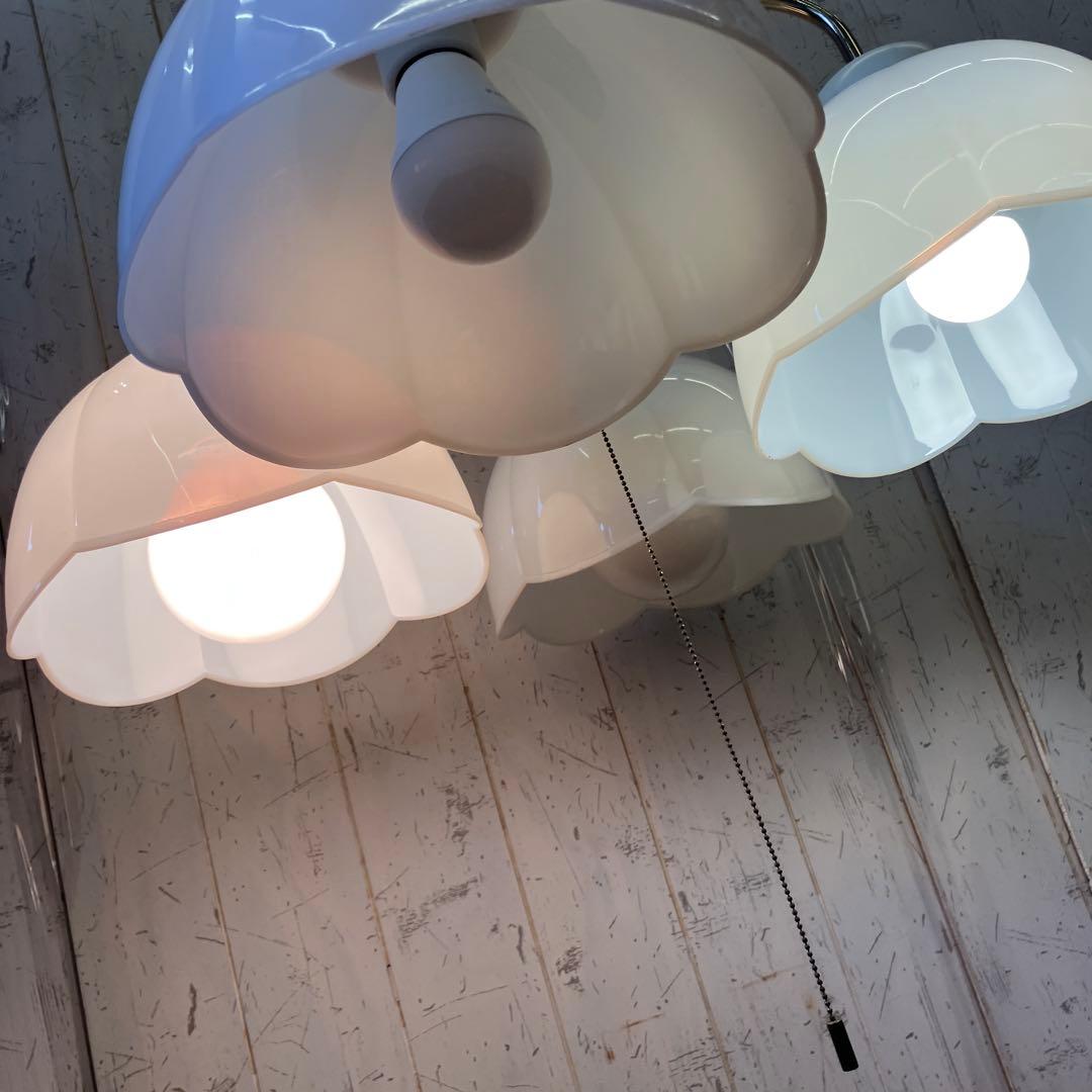 ②丸善電機 ラッキー 花モチーフ 4灯シャンデリア 白熱灯器具 テーブル