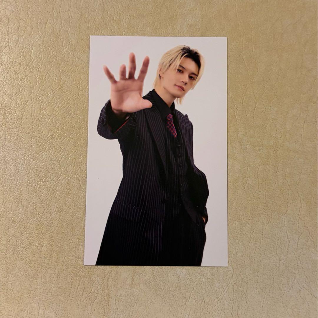 匿名配送‼️M!LK 佐野勇斗 SMILE POP 愛知限定 黒スーツ トレカ - メルカリ