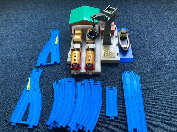 のぶさん専用　トーマス　プラレール　ビルとベンと港の仲間たちセット
