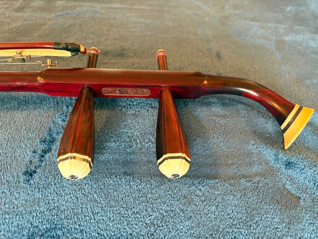 二胡 ハードケース 換えの弓毛付き