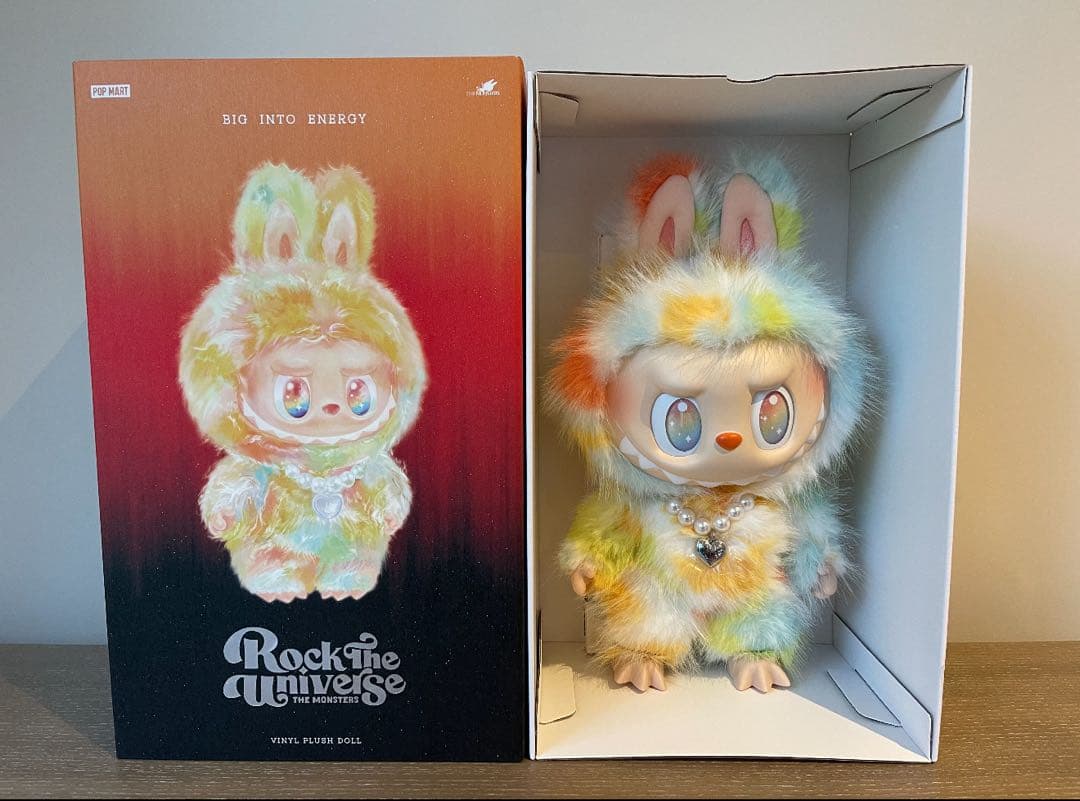 ぬいぐるみ THEMONSTERSBigintoEnergyROCKTHE UNIVERSE