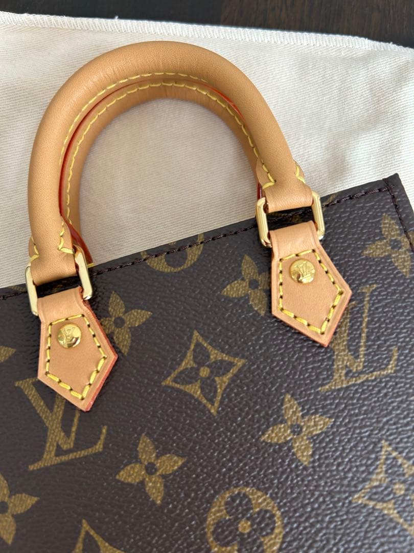 LOUIS VUITTON ルイヴィトン　プティットサックプラ　ICチップ内蔵