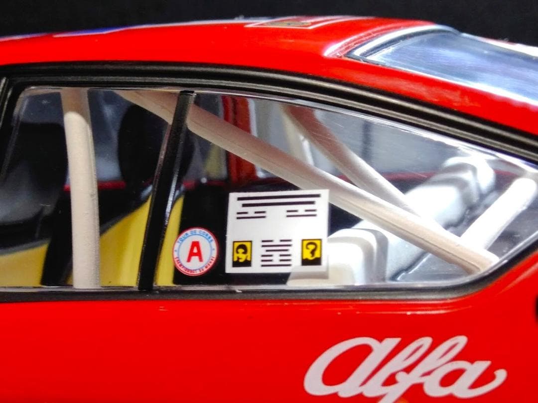 1/18 ソリド　アルファロメオ GTV6　ツール・ド・コルス 1985