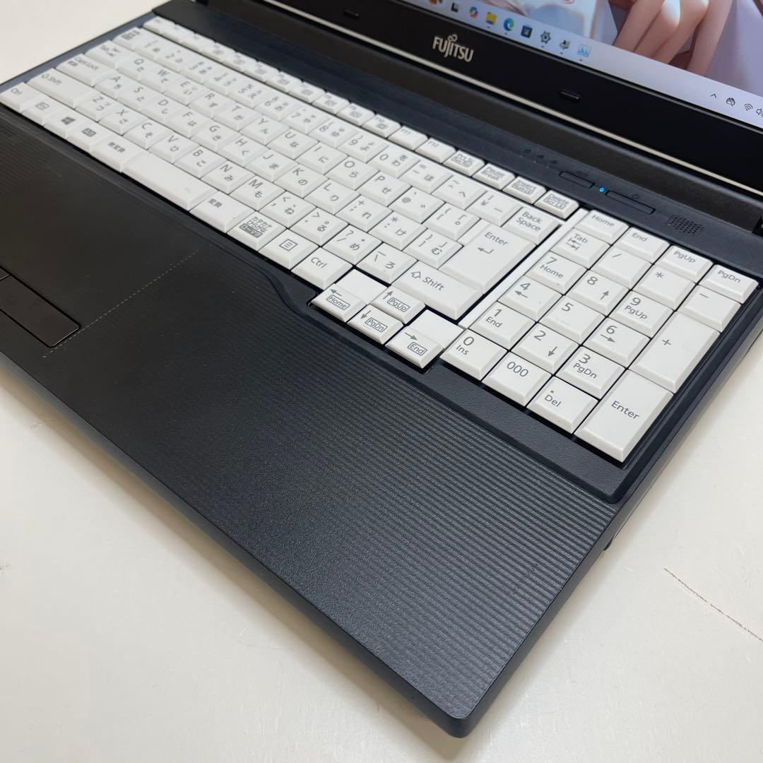 887 富士通 Lifebook A577/S i5-7300U 8GB Fujitsu laptop LifeBook
