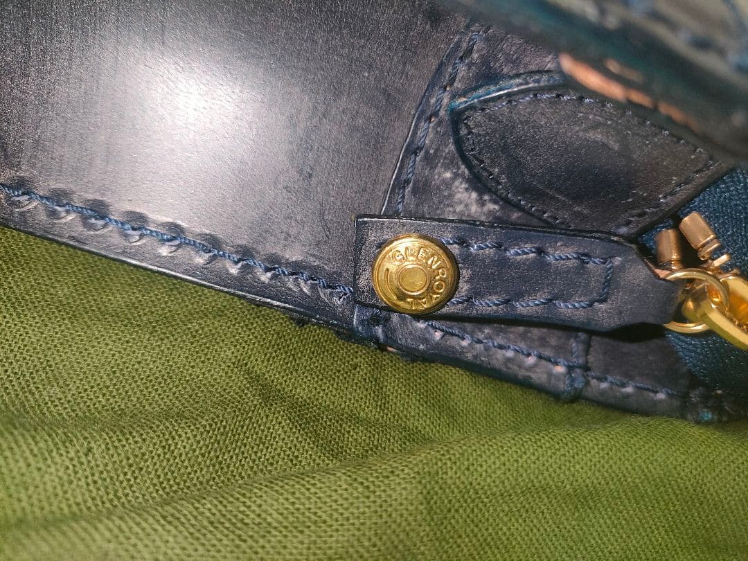 グレンロイヤル　02-5225　2ハンドルジップケース　ダークブルー　型押し