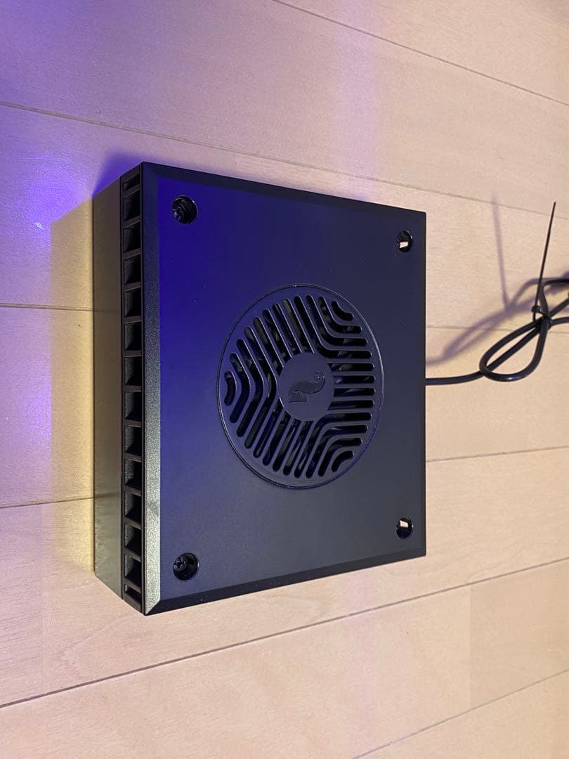 Red Sea ReefLED 90 サンゴ用照明本体 ※コード傷（剥け）あり