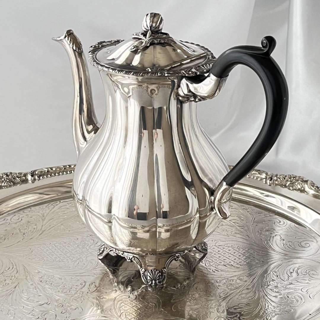 【Old English】メロンフォルムのコーヒーポット【シルバープレート】