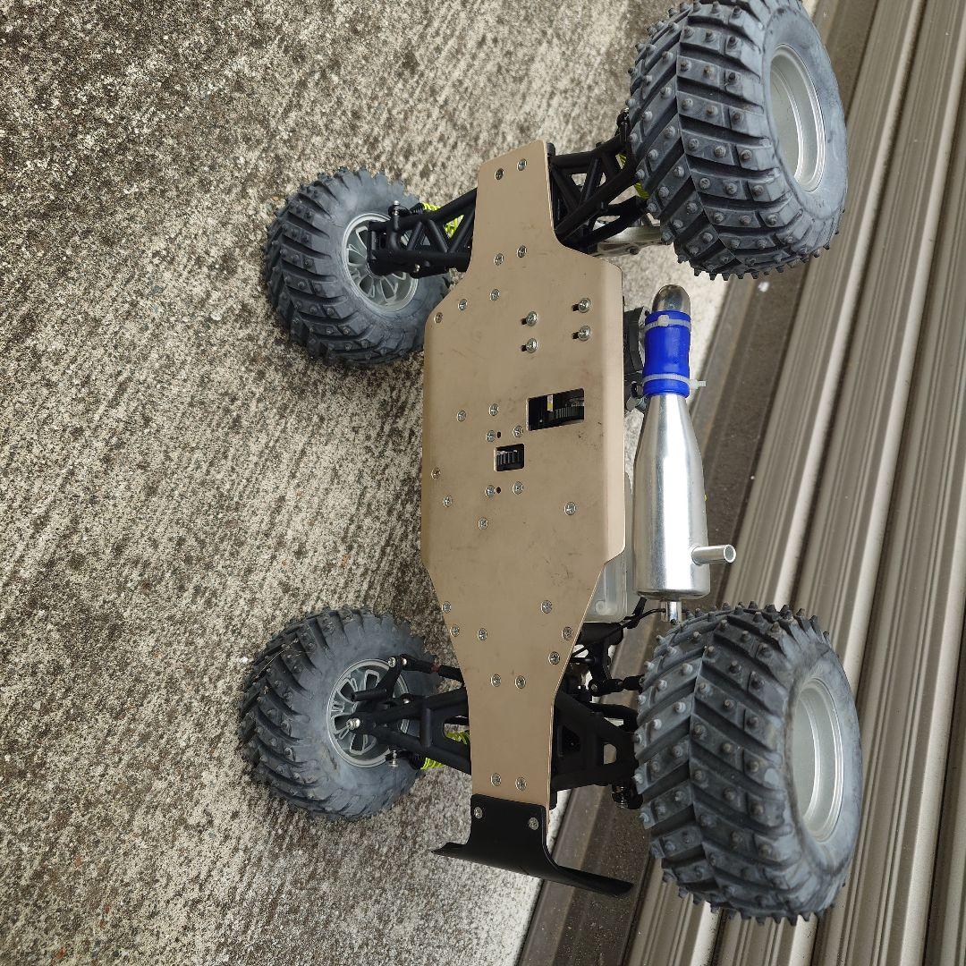 ラジコン　エンジンカー　バギー