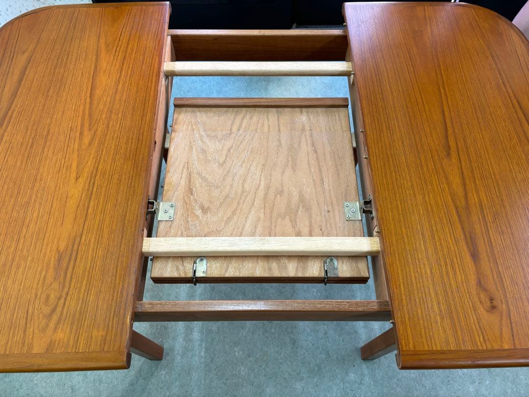 デンマーク　ヴィンテージ　エクステンション　スクエア　ダイニングテーブル