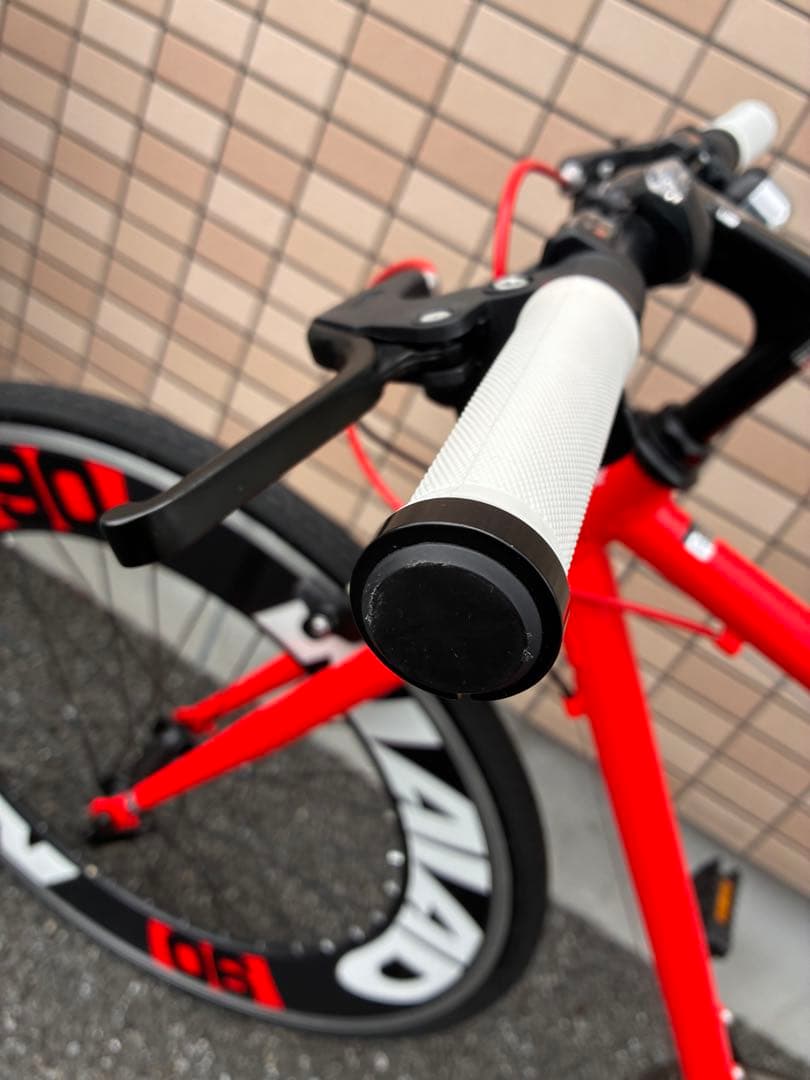 ひ*た様 カノーバー クロスバイク 極美品 ほぼ未使用