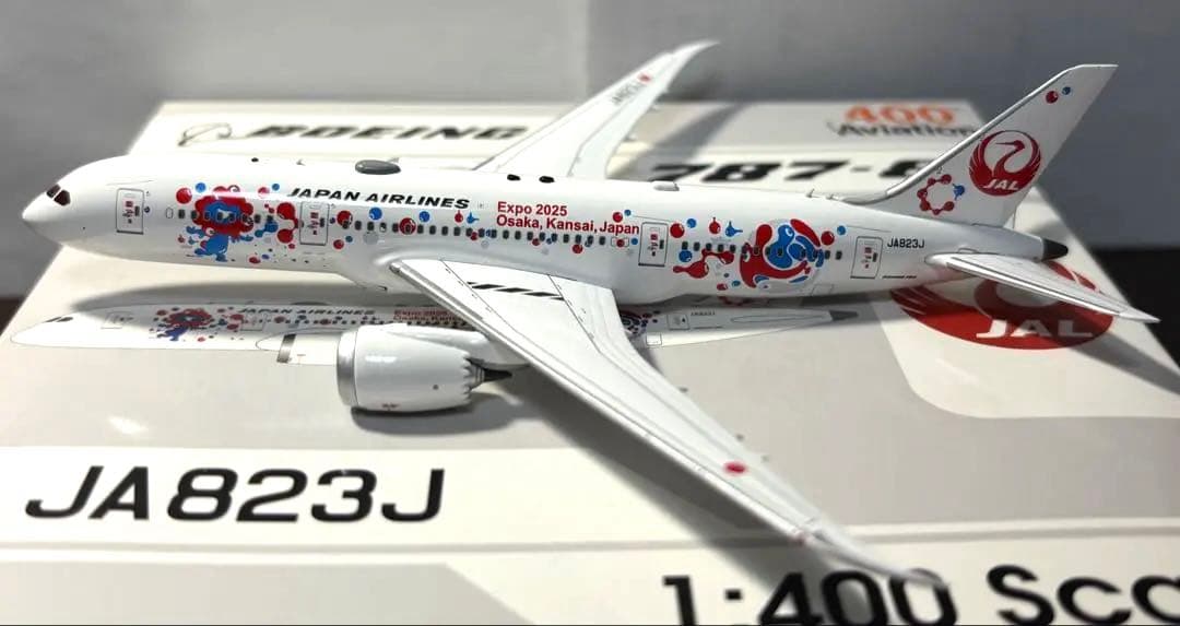 Aviation JAL 日本航空 B787-8 JA823J 1/400 新品