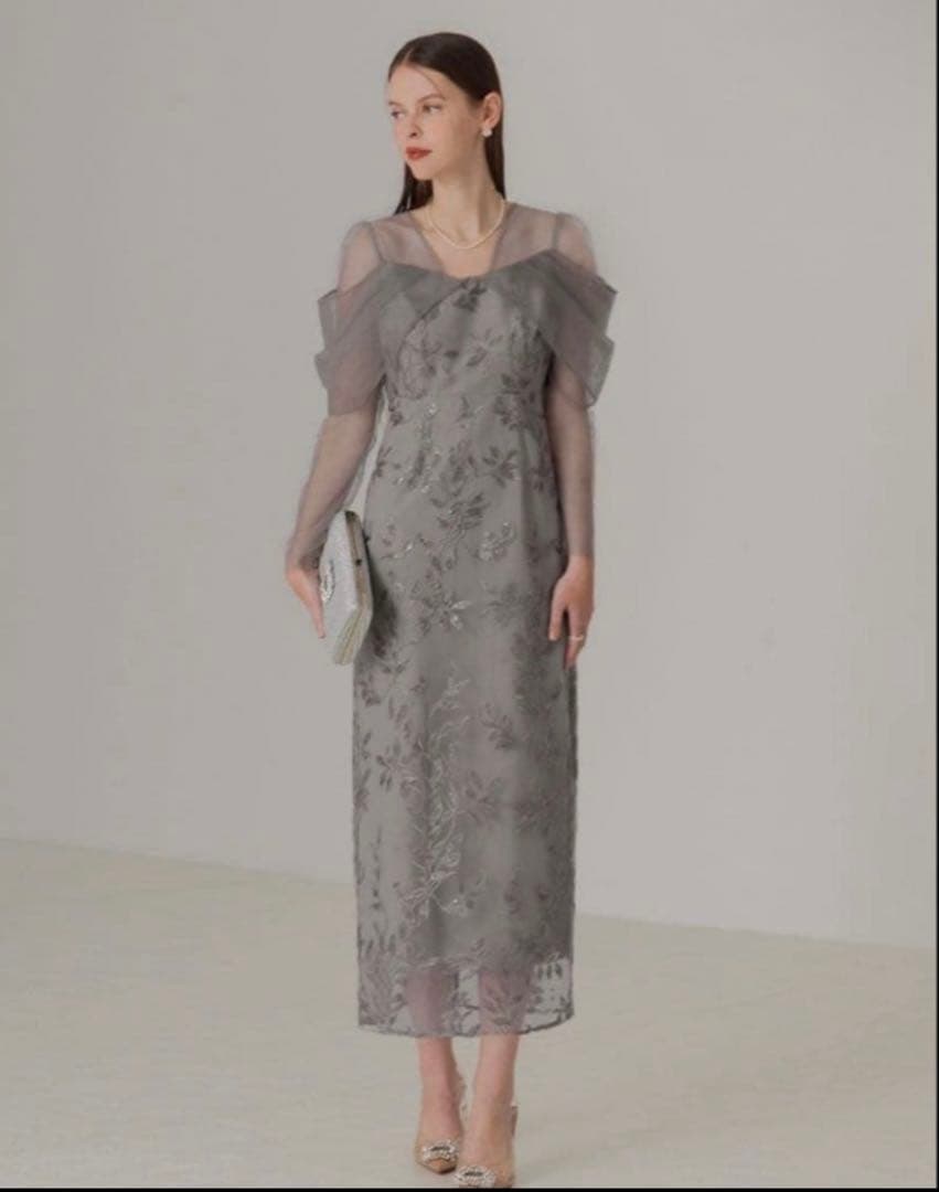 チュールロングスリーブリーフIラインワンピースドレス結婚式二次会パーティー成人式