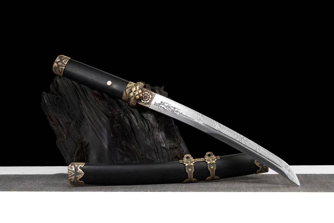 逆虎 短刀 稽古 鎧通し 装具 日本刀 模造刀 武具 舞踊刀 高級本格居合刀