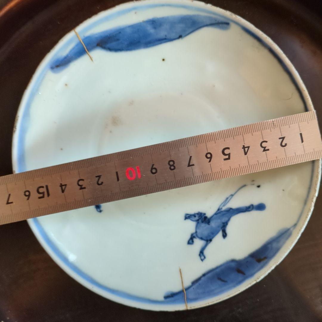 青い馬の絵柄の陶器皿 古染付 馬の絵柄 午年