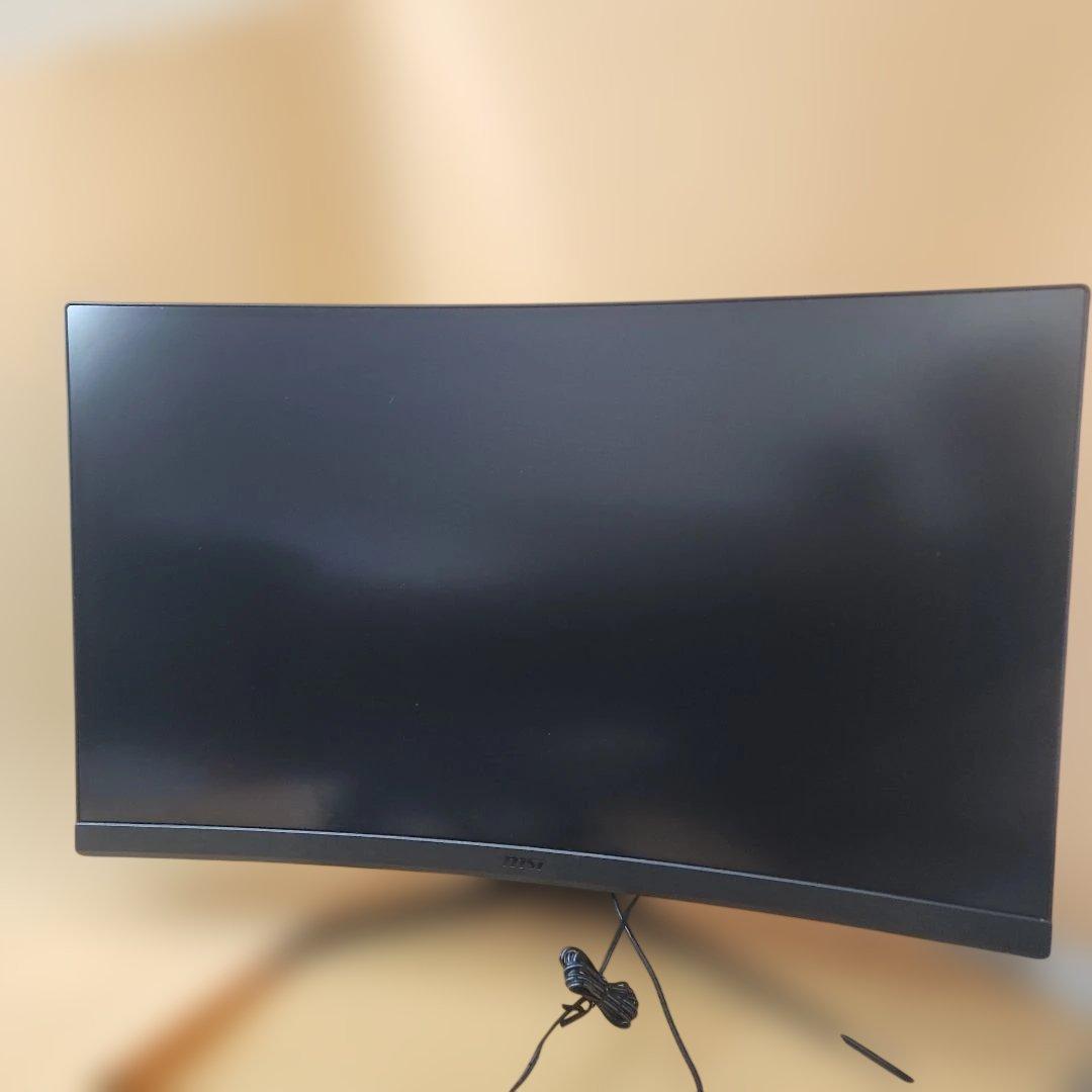 MSI Optix 165Hz 27インチ 湾曲ゲーミングモニター ディスプレイ MSI Optix 165hz 27インチ 湾曲ゲーミングモニター