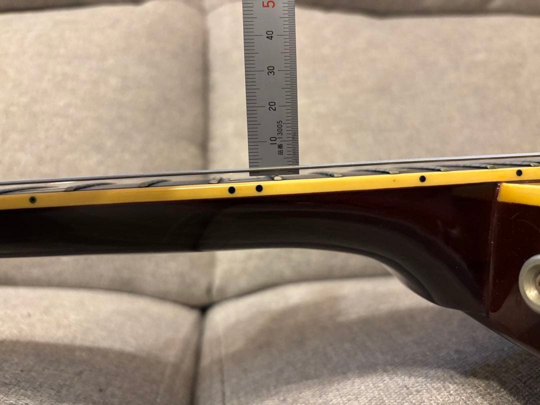 メルカリ市セール】Heerby 70年代国産レスポール セットネック