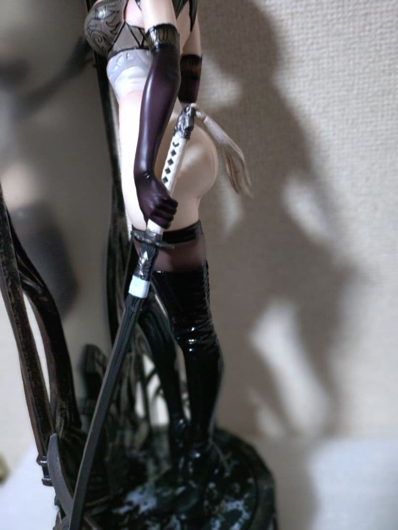 ニーアオートマタ　2B フィギュア 63cm